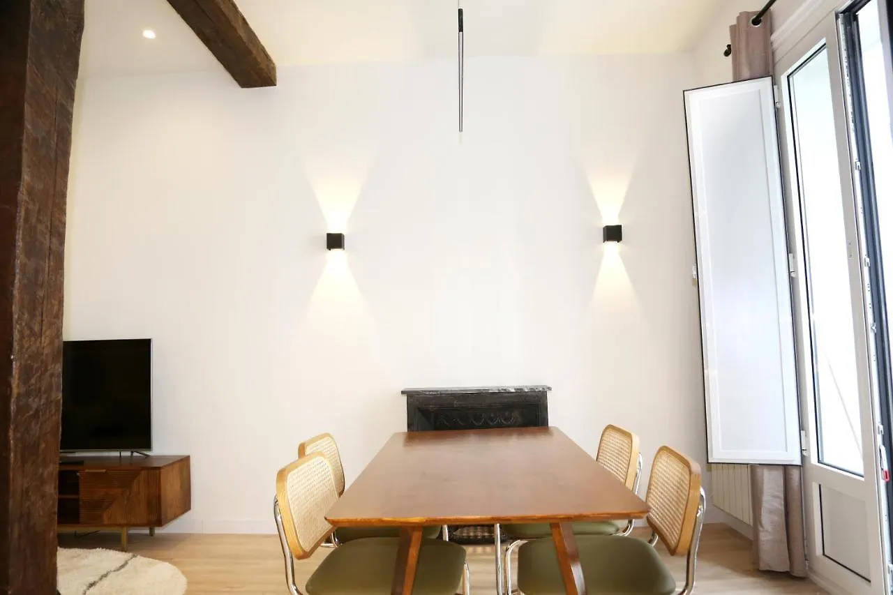 Piso Boutique Frente Al Casco Viejo De Bilbao Apartment Spain