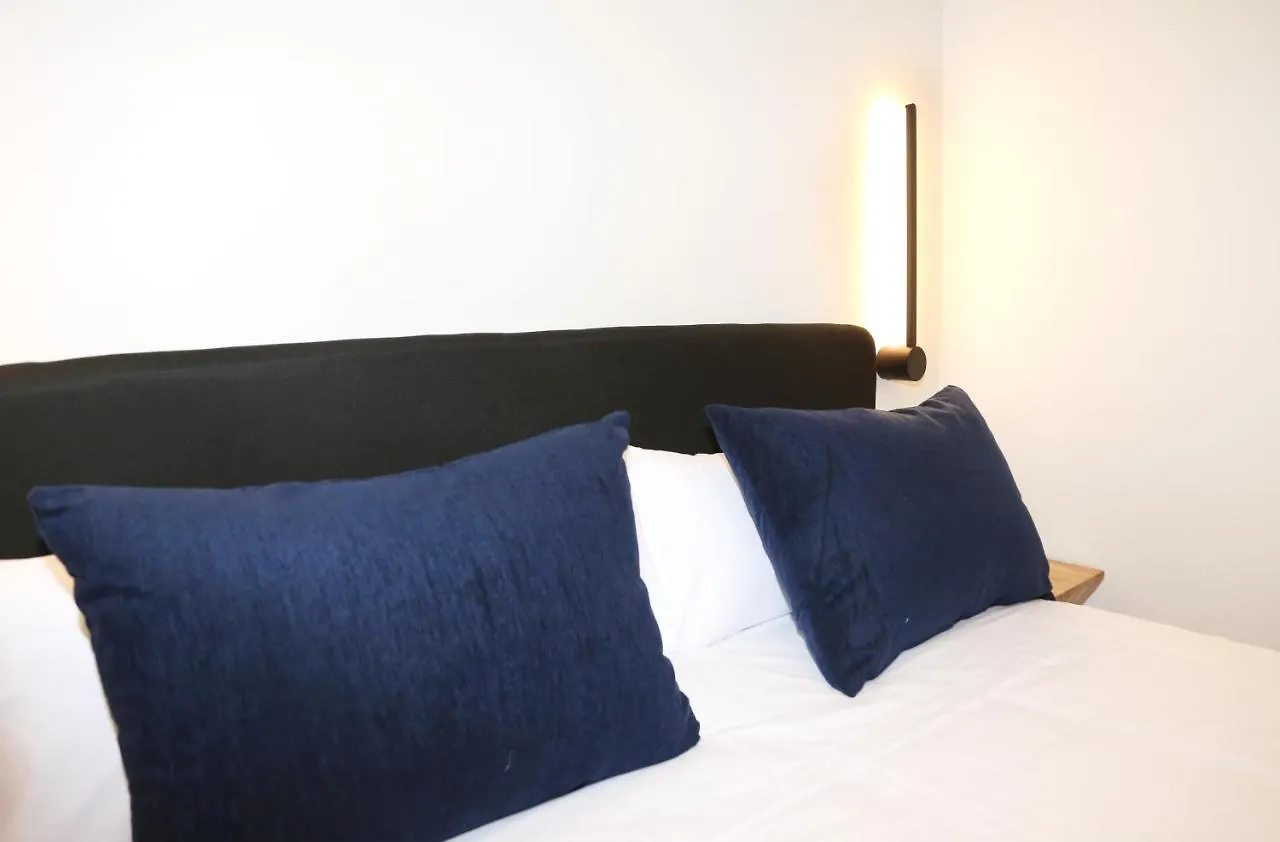 Piso Boutique Frente Al Casco Viejo De Bilbao Apartment 0*,  Spain