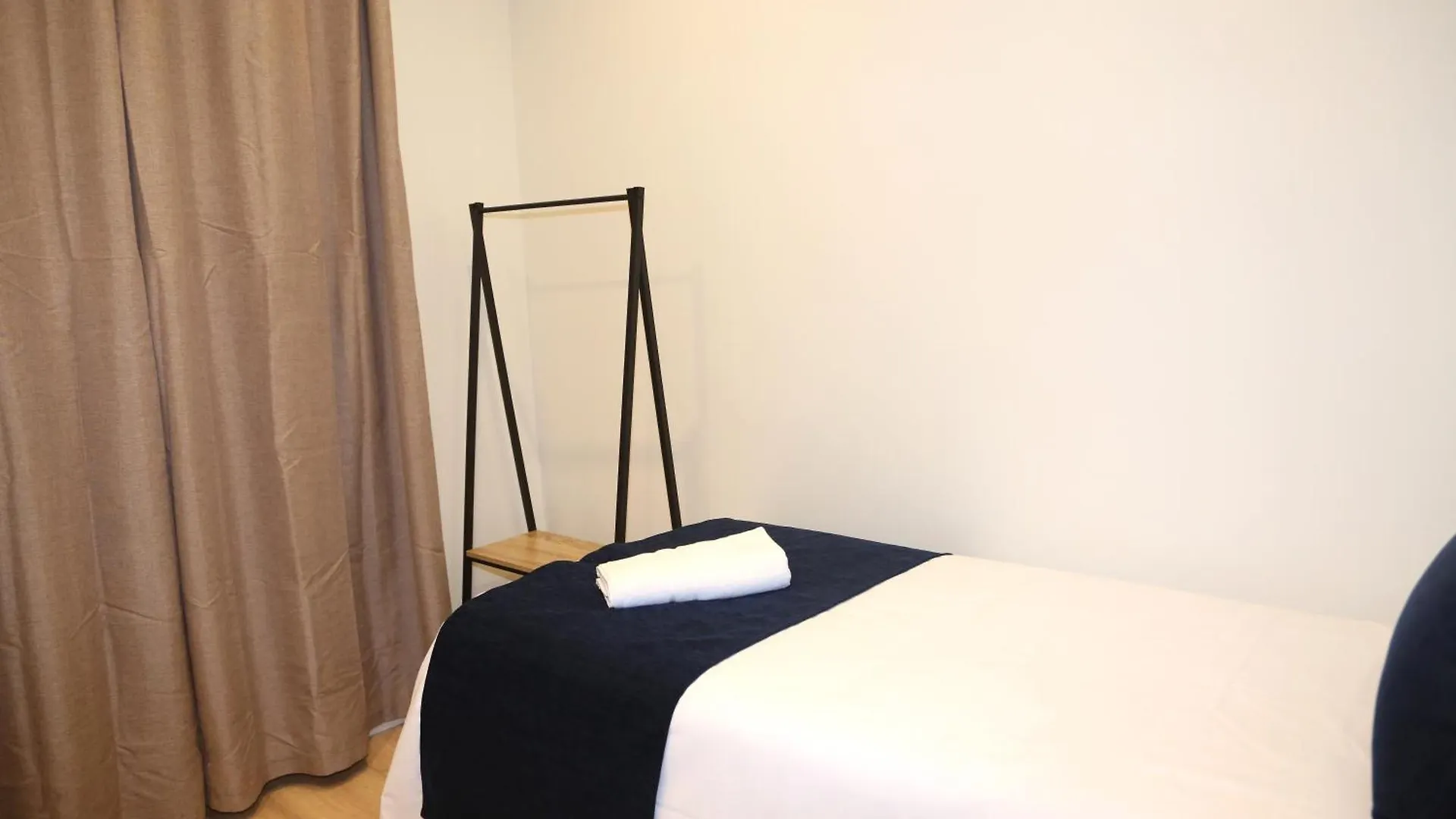 Piso Boutique Frente Al Casco Viejo De Bilbao Apartment 0*,  Spain